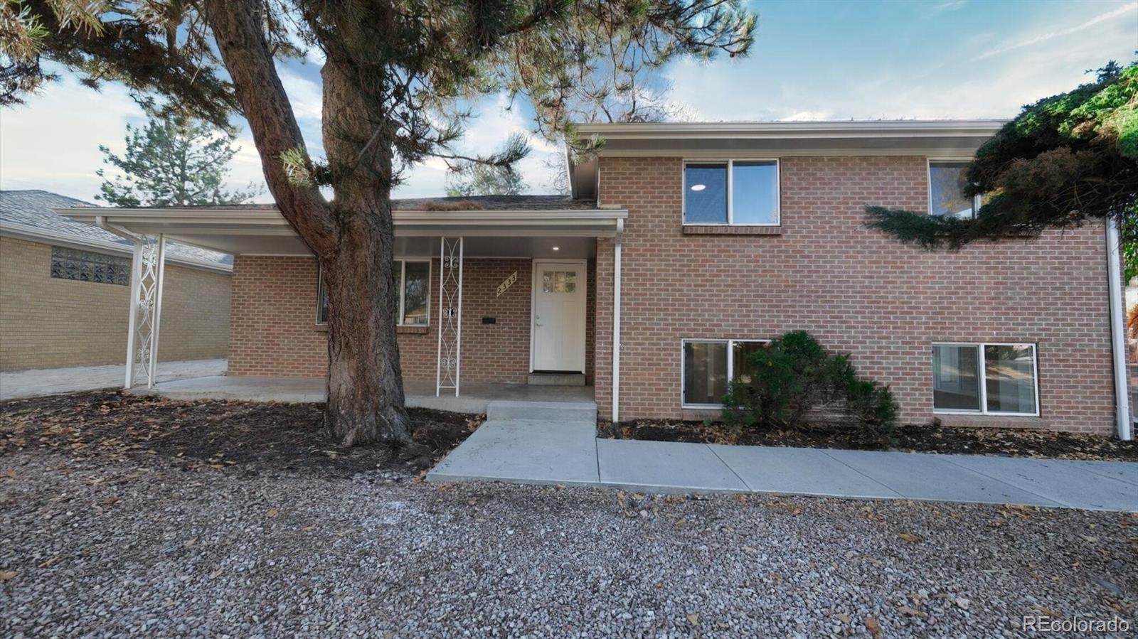 MLS Image #2 for 2333  oswego street,aurora, Colorado