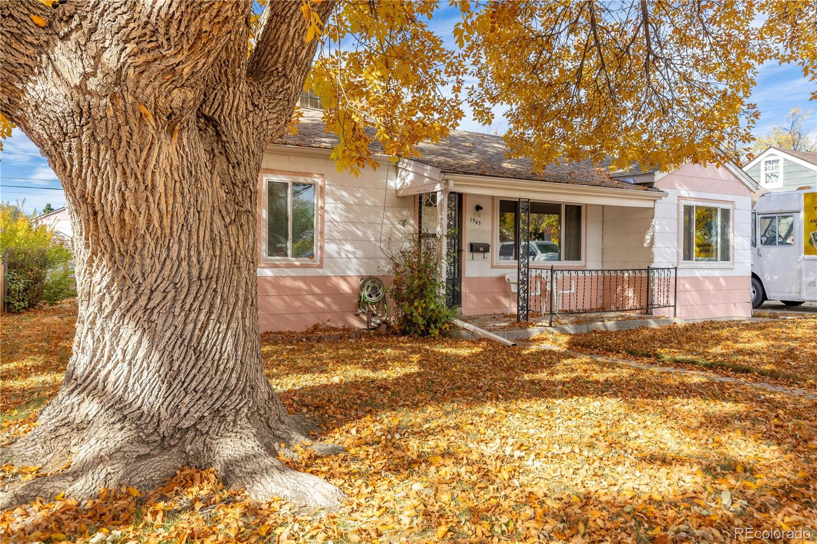 MLS Image #3 for 1965  iola street,aurora, Colorado