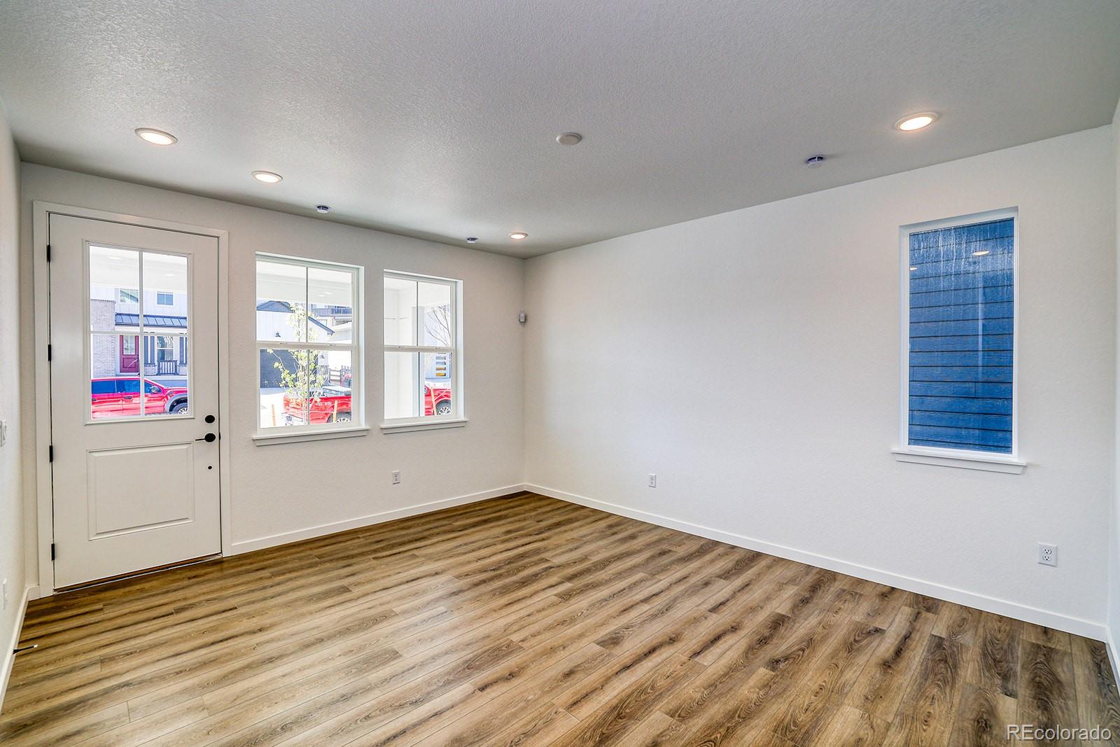 MLS Image #12 for 8509  orchard city drive,littleton, Colorado