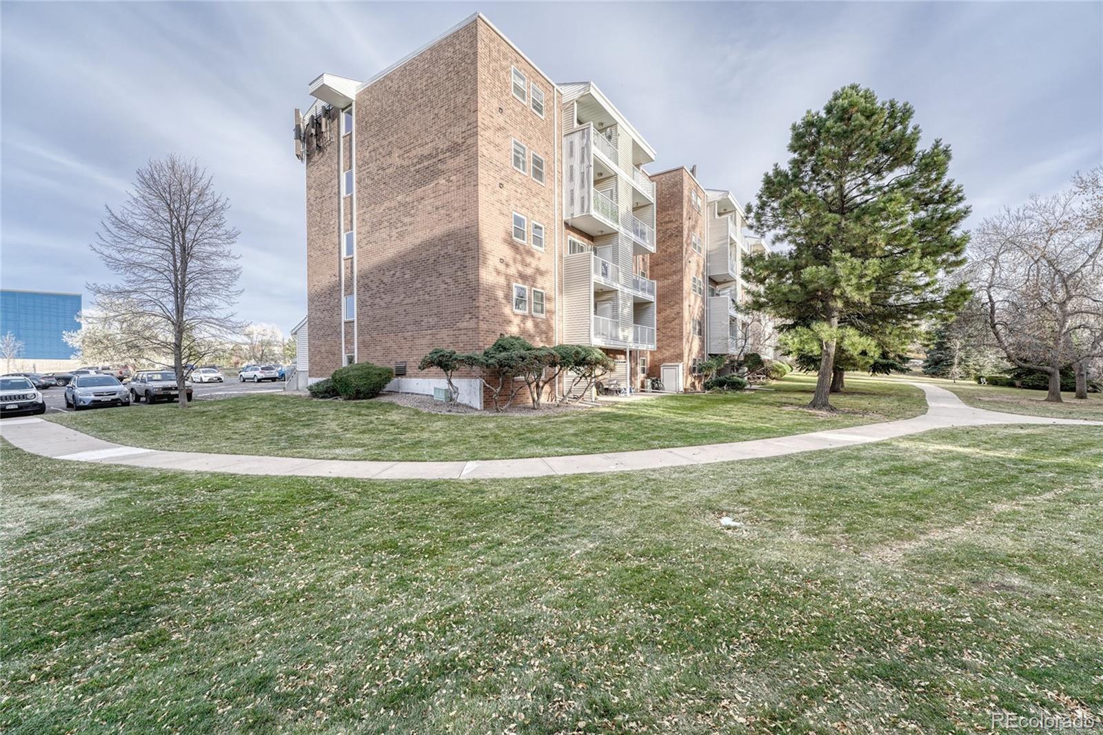 MLS Image #18 for 1150  golden circle 205,golden, Colorado