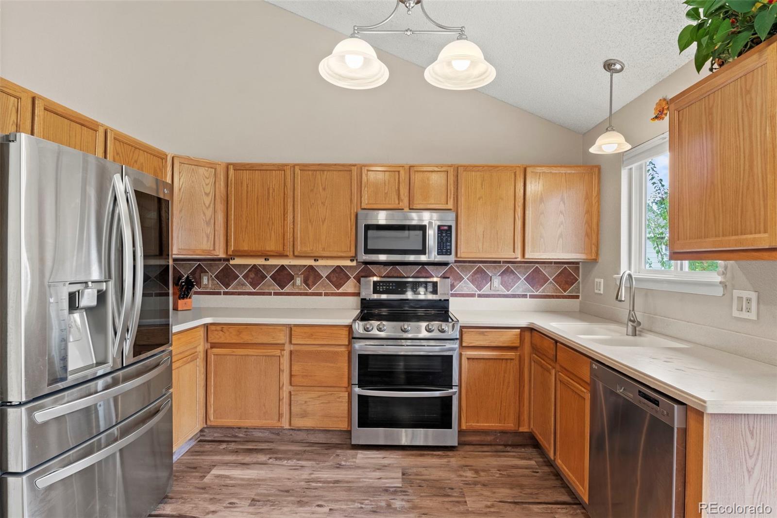 MLS Image #11 for 5452 s valdai way,aurora, Colorado