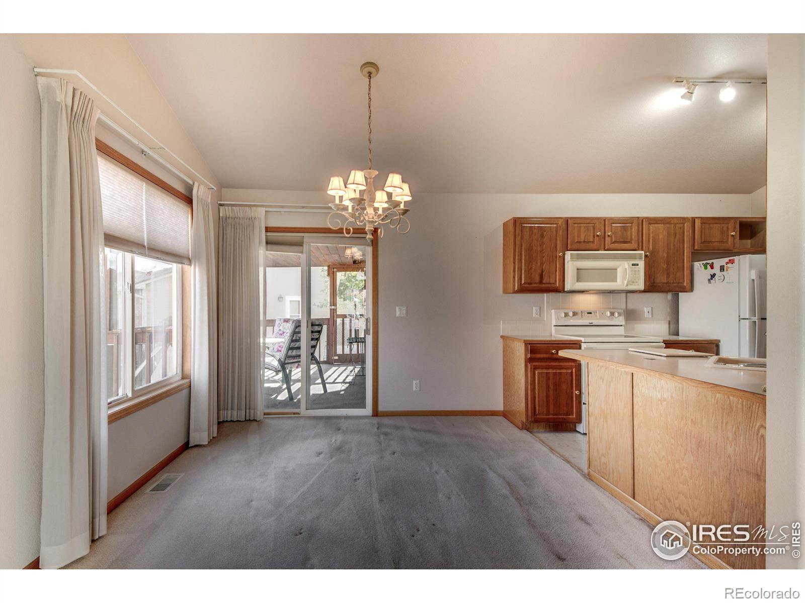 MLS Image #11 for 2963  yew drive,loveland, Colorado