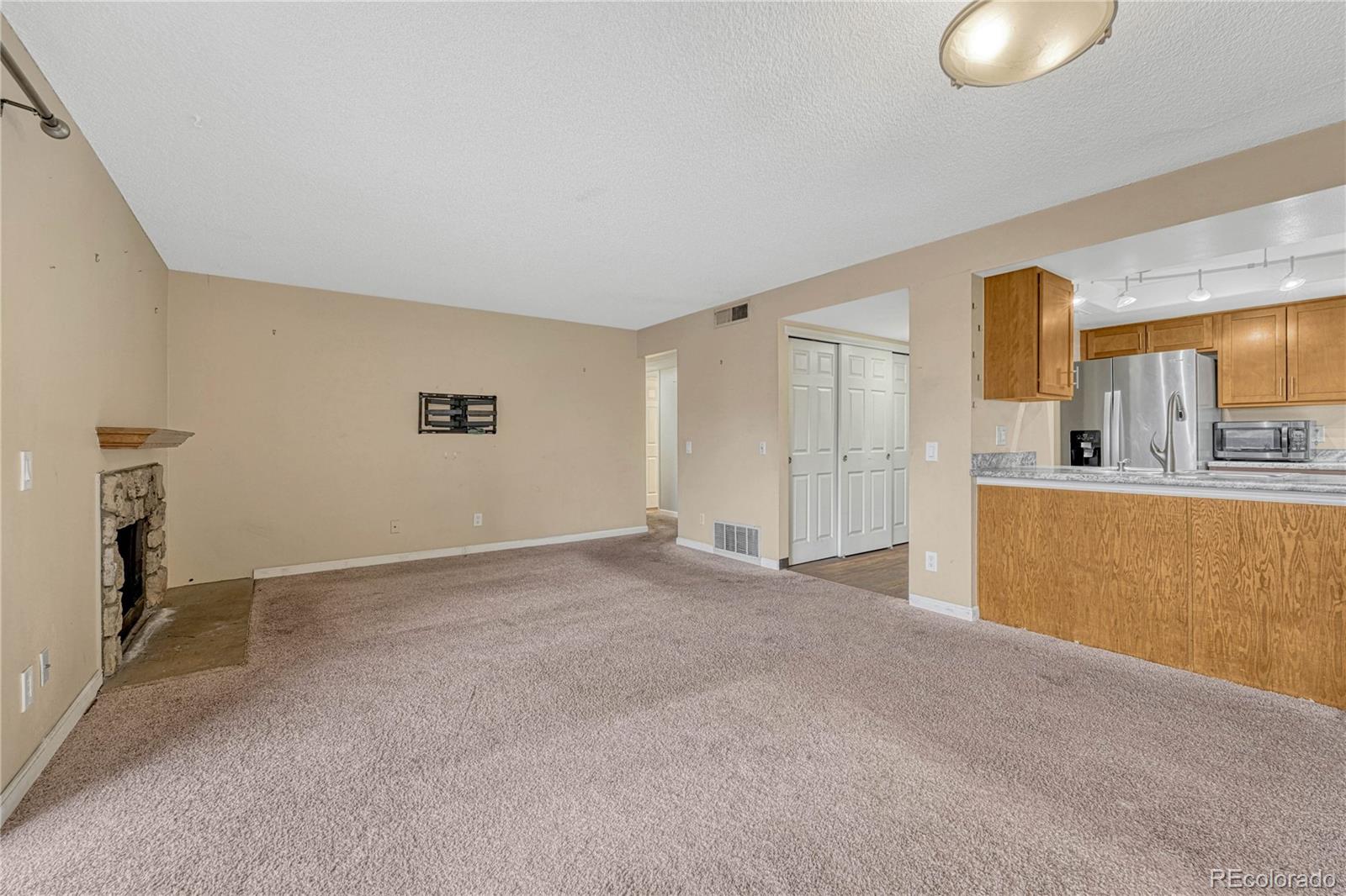 MLS Image #8 for 13962 e stanford circle,aurora, Colorado