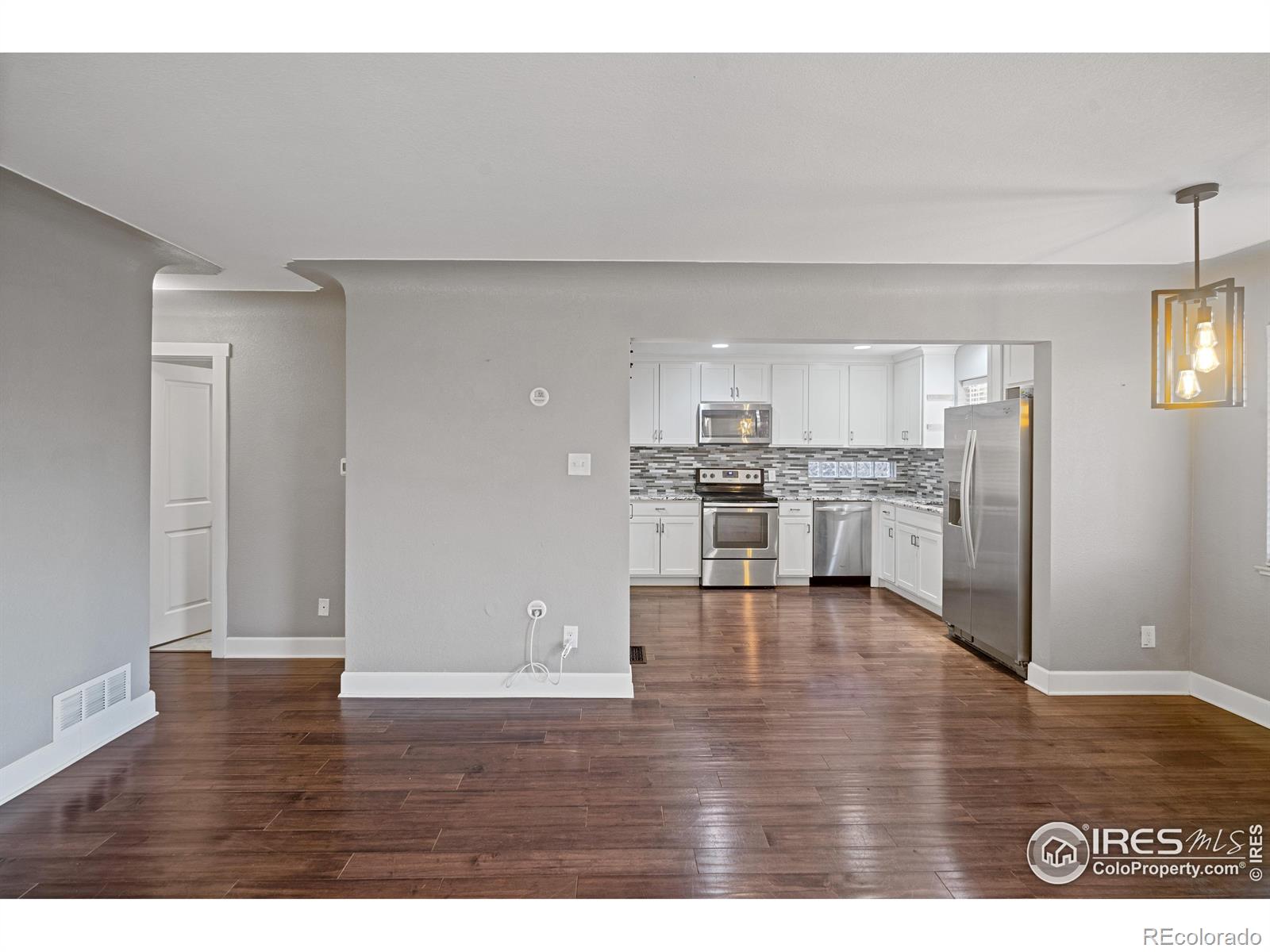 MLS Image #16 for 3608 n grape street,denver, Colorado