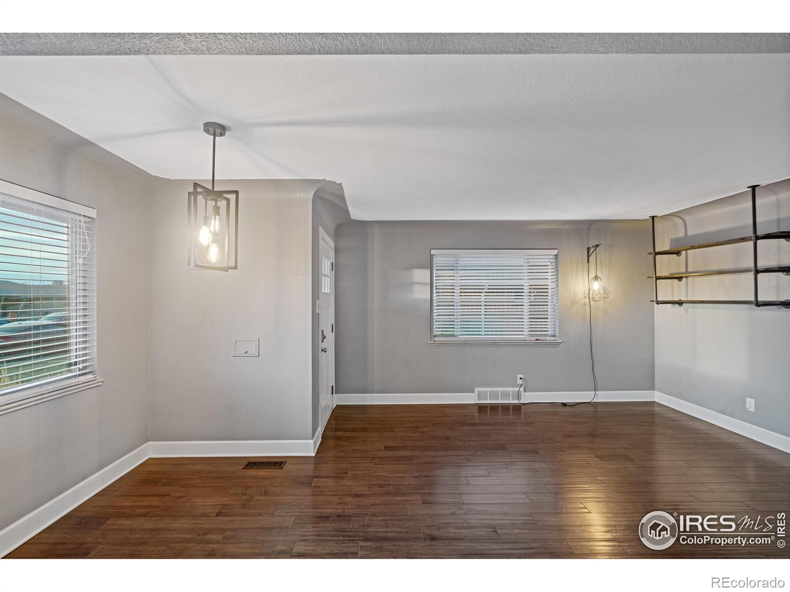 MLS Image #20 for 3608 n grape street,denver, Colorado