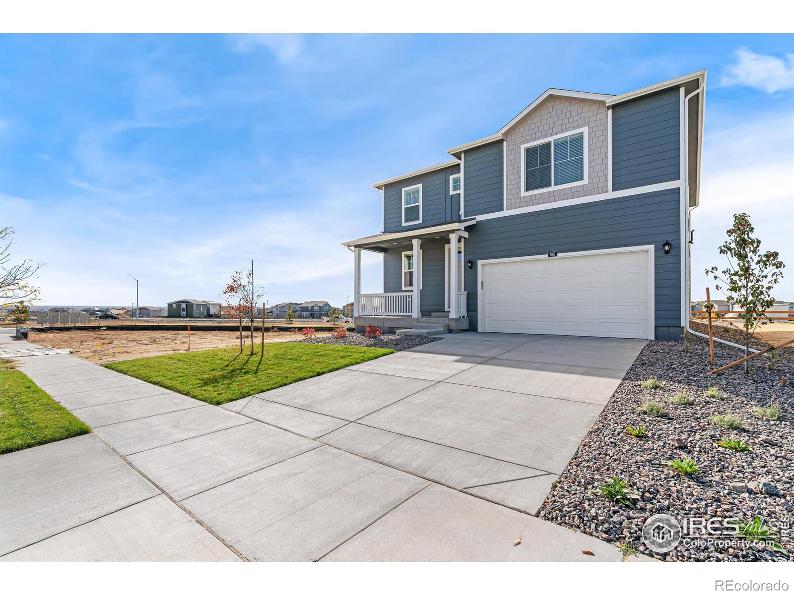 MLS Image #2 for 859  crest street,lochbuie, Colorado