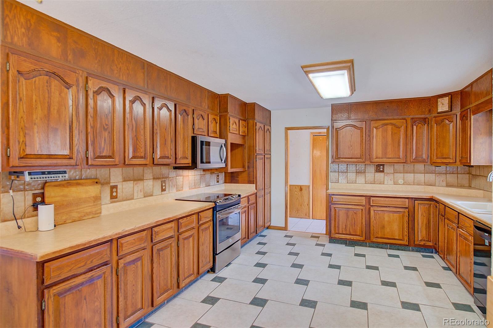 MLS Image #11 for 3321  vivian court,wheat ridge, Colorado