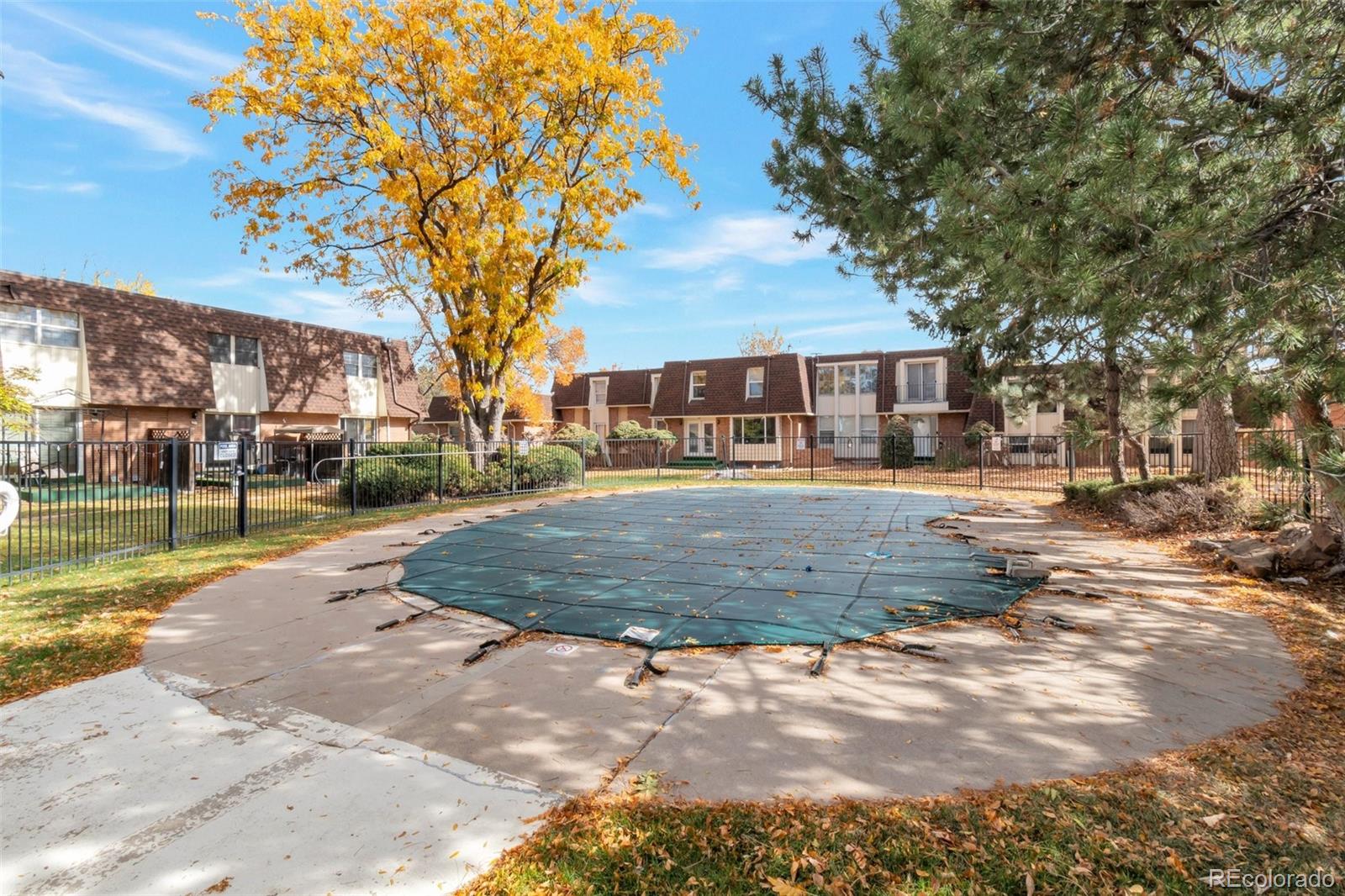 MLS Image #20 for 1200 s monaco st parkway,denver, Colorado