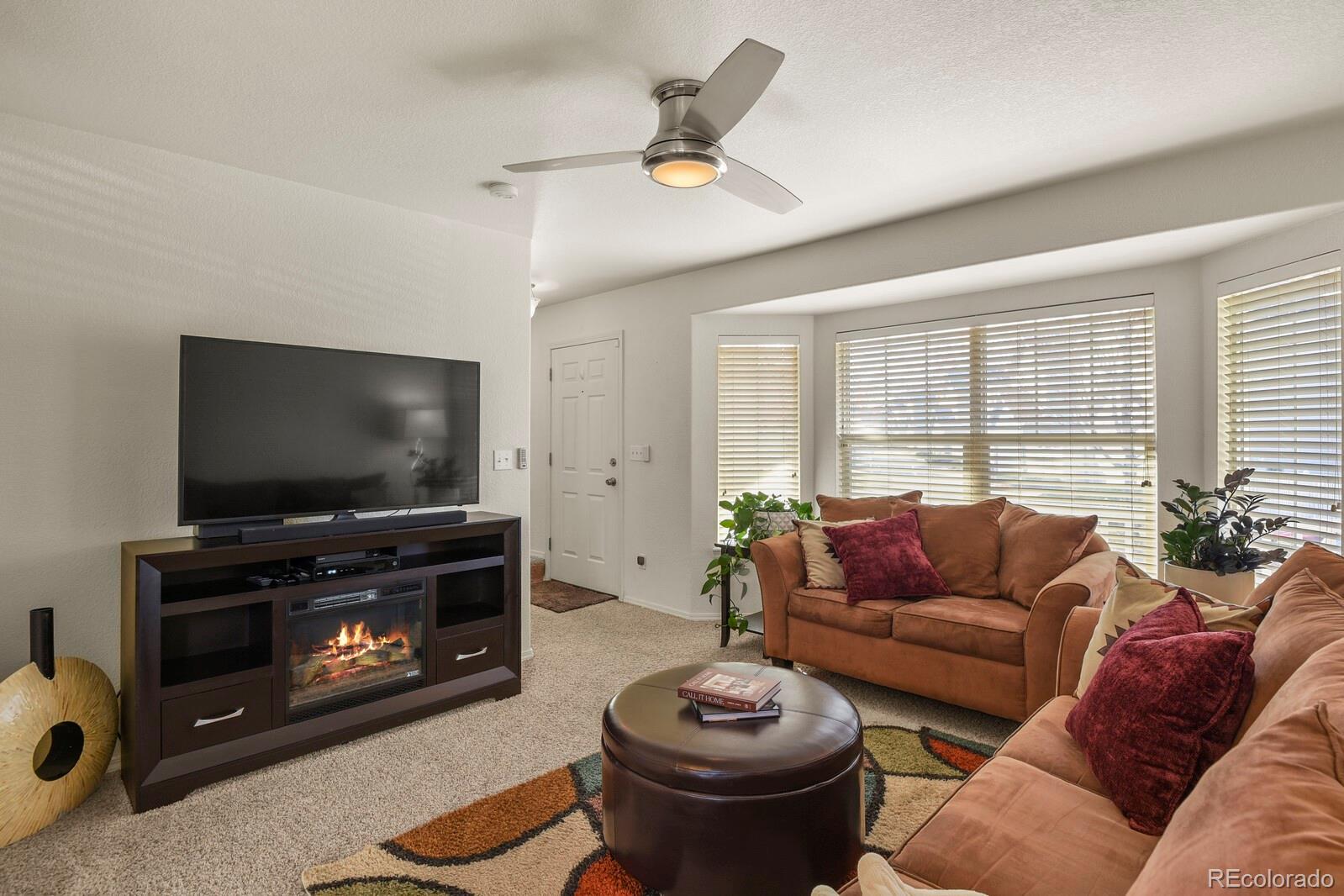 MLS Image #2 for 1318 s quintero way,aurora, Colorado