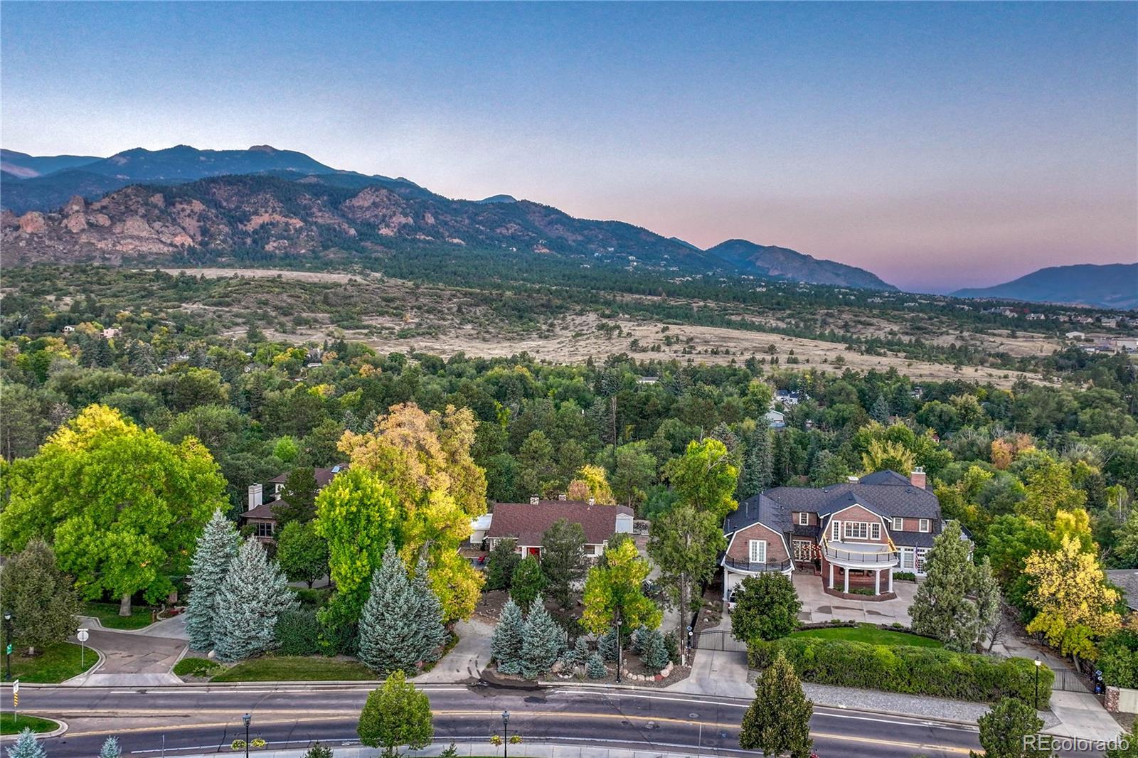 MLS Image #11 for 1516  mesa avenue,colorado springs, Colorado