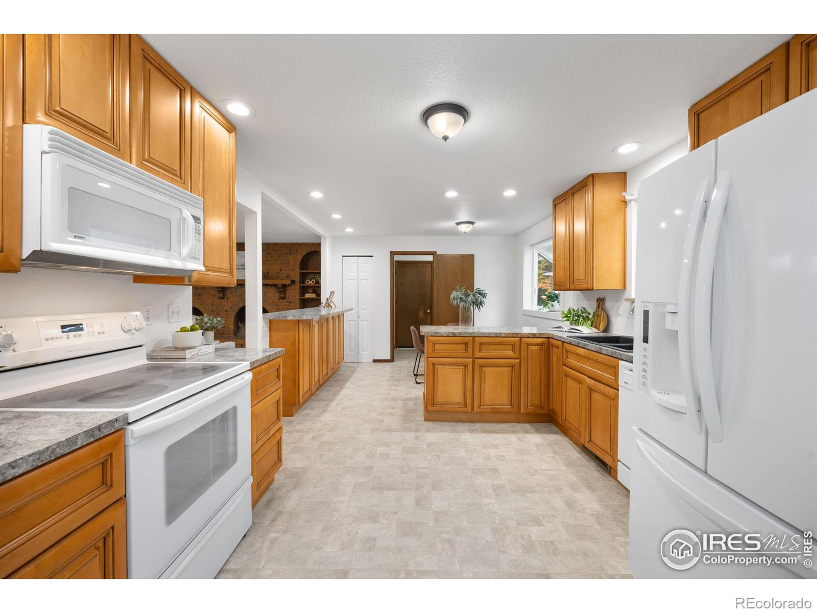 MLS Image #18 for 2045  sage court,loveland, Colorado