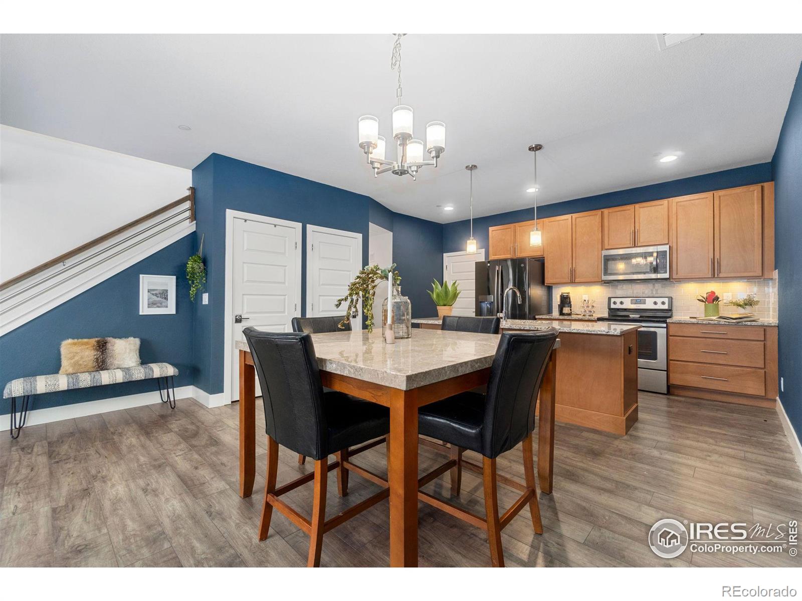 MLS Image #6 for 19581 e sunset circle,aurora, Colorado