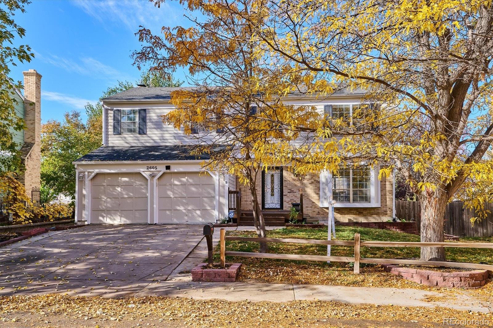 MLS Image #1 for 2605 s olathe way,aurora, Colorado