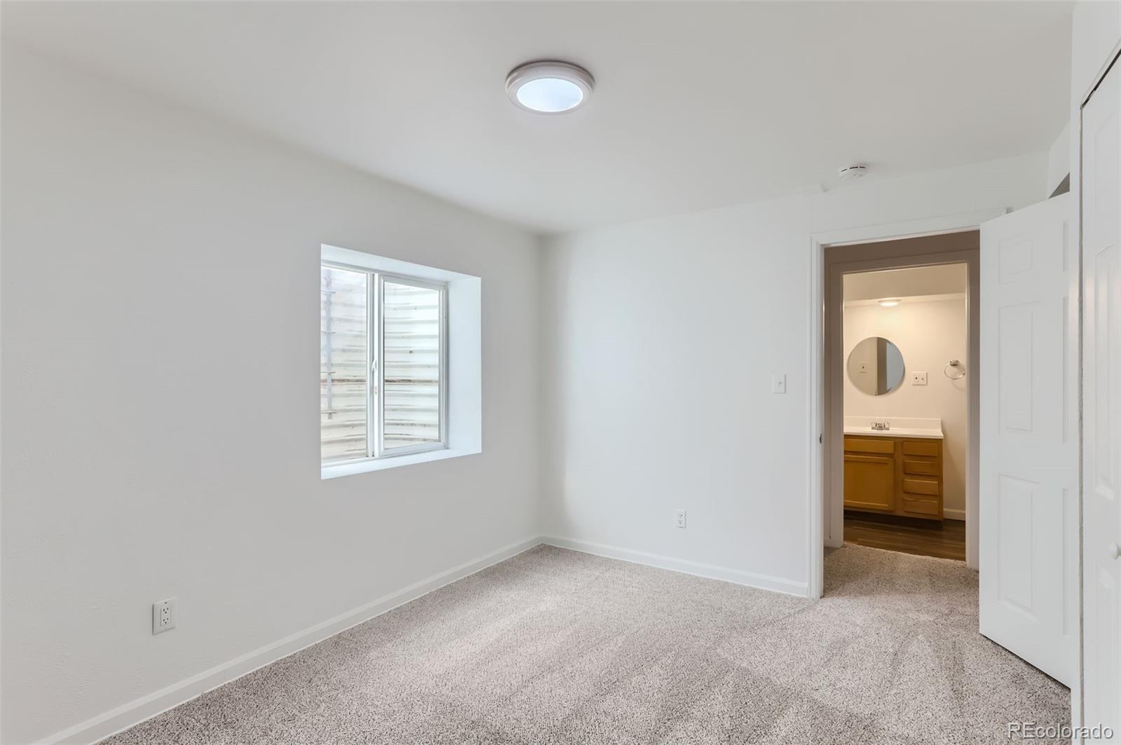 MLS Image #22 for 5548  tucson street,denver, Colorado