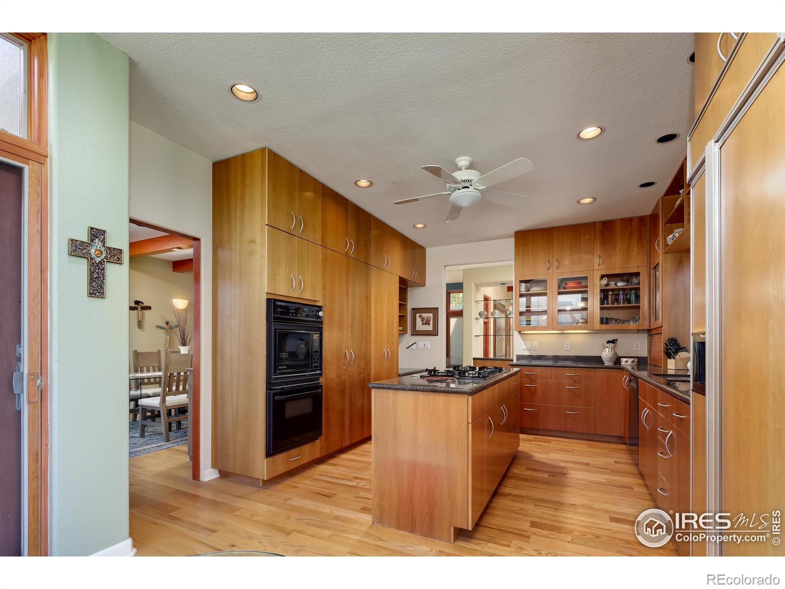 MLS Image #19 for 7217  coyote trail,longmont, Colorado