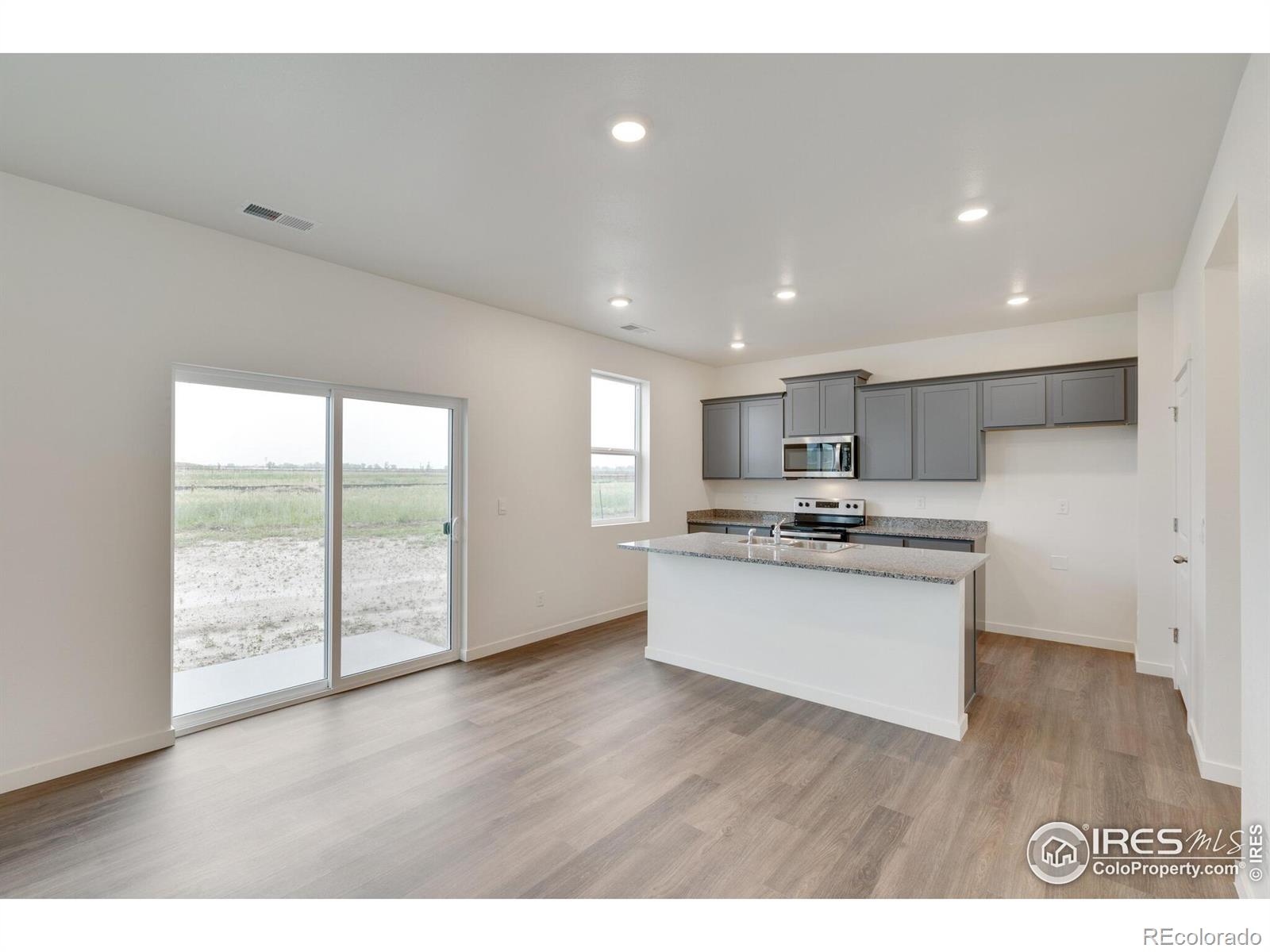 MLS Image #9 for 4746  thistle drive,brighton, Colorado