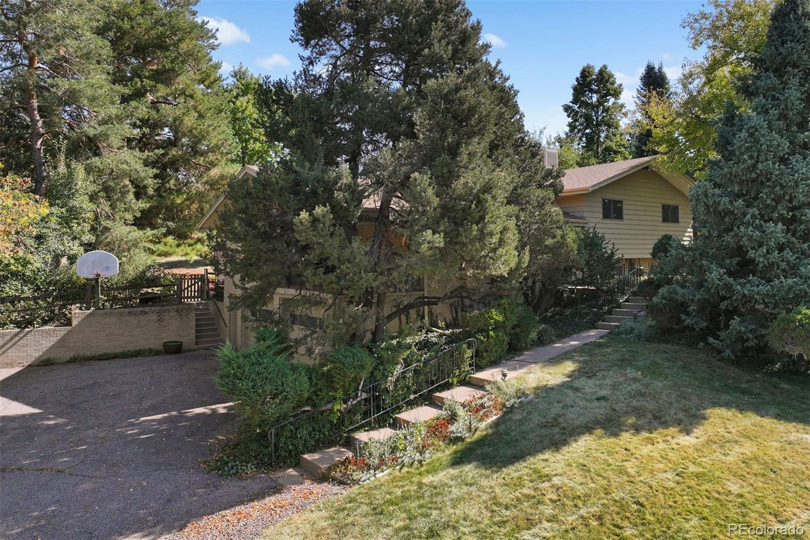 MLS Image #3 for 11  lindenwood drive,littleton, Colorado