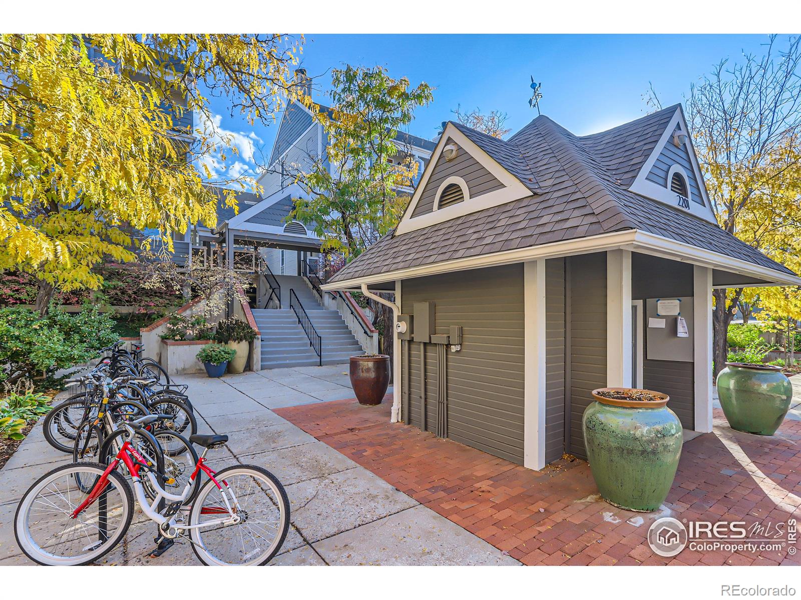 MLS Image #2 for 2201  pearl street,boulder, Colorado