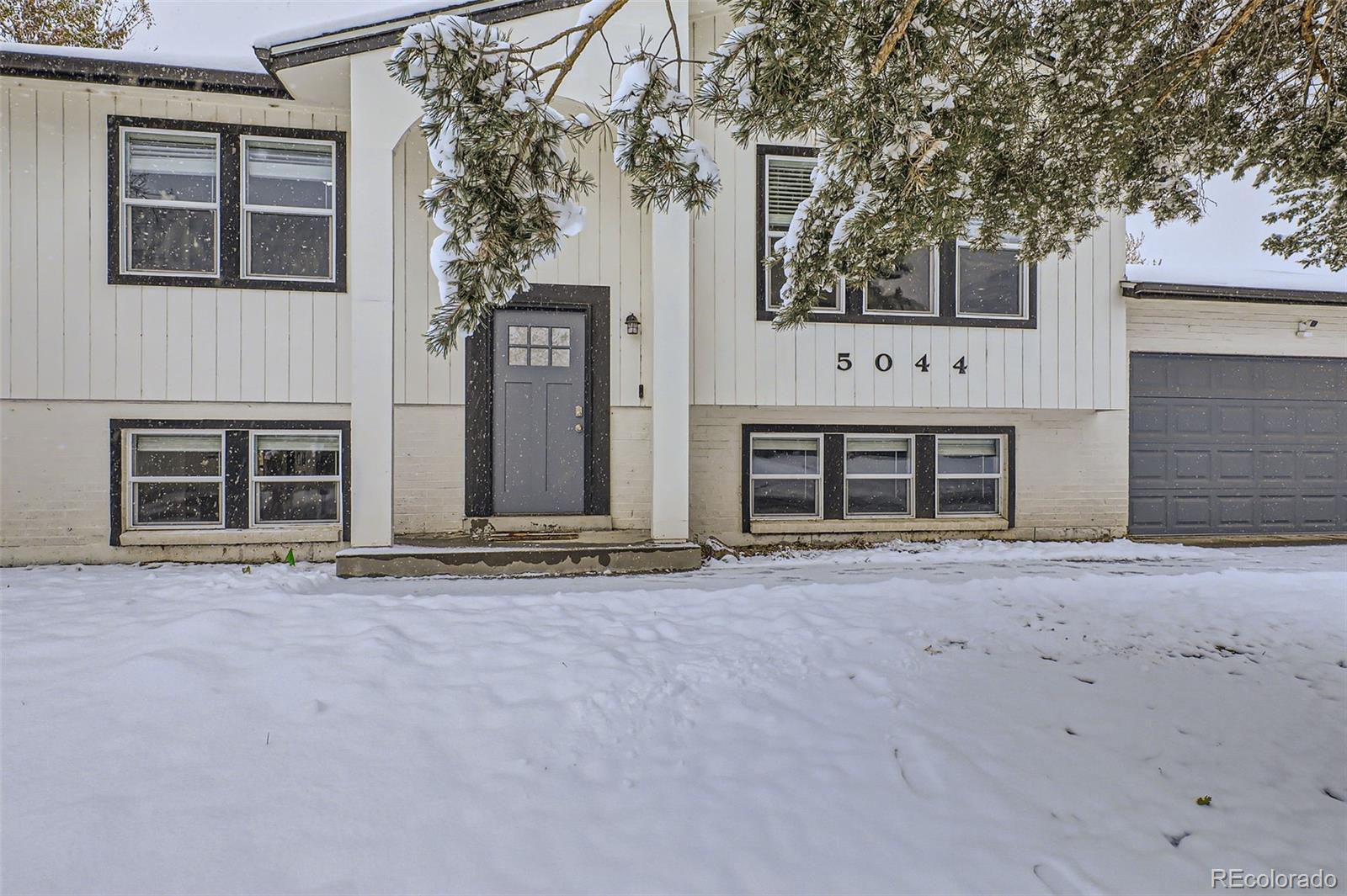 MLS Image #27 for 5044  billings street,denver, Colorado