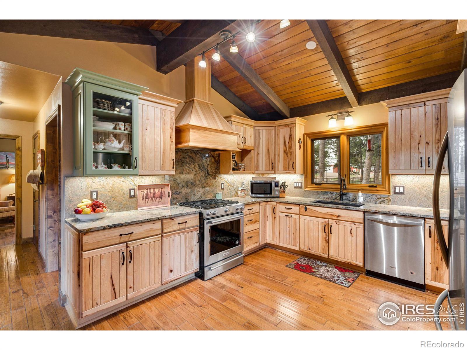 MLS Image #11 for 89  aspen leaf lane,bellvue, Colorado