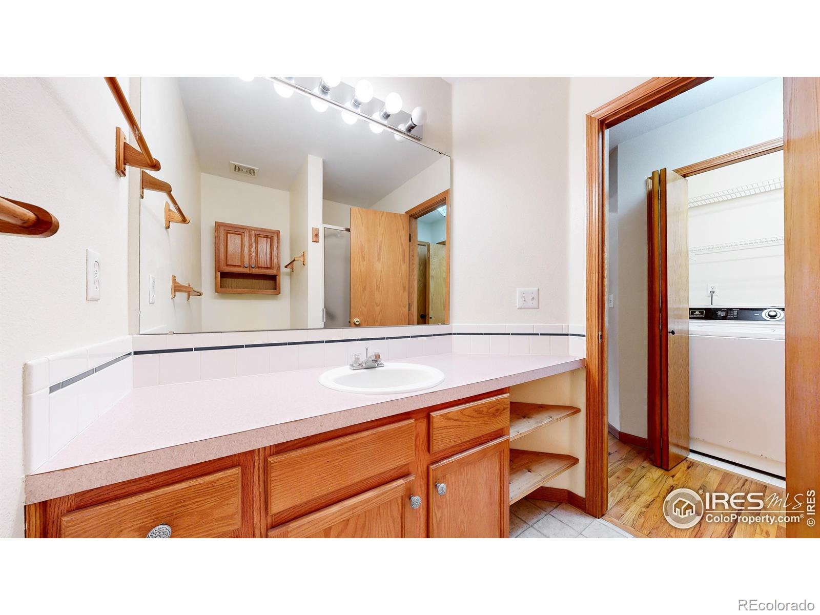 MLS Image #21 for 924  richmond drive,fort collins, Colorado