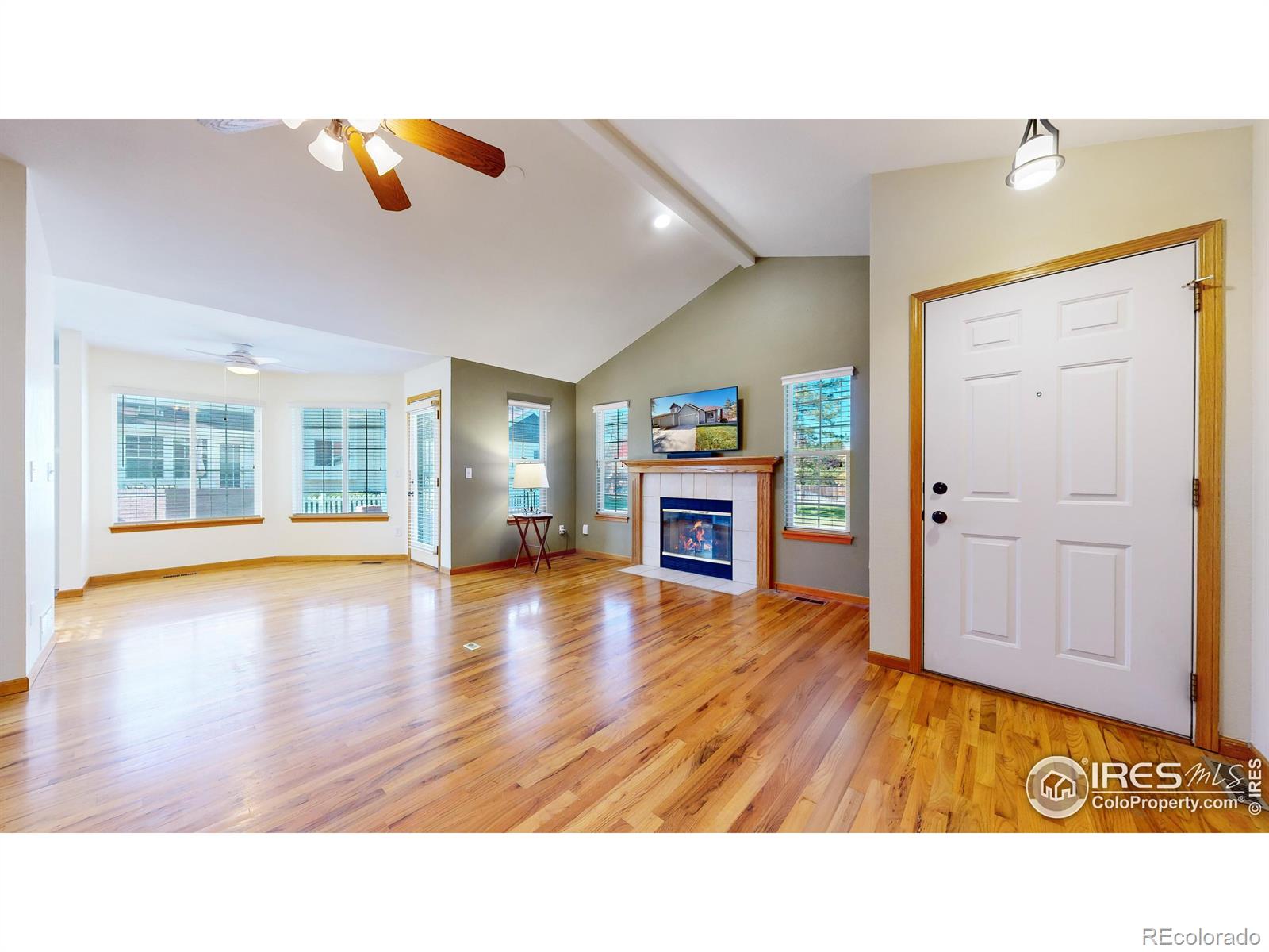 MLS Image #5 for 924  richmond drive,fort collins, Colorado