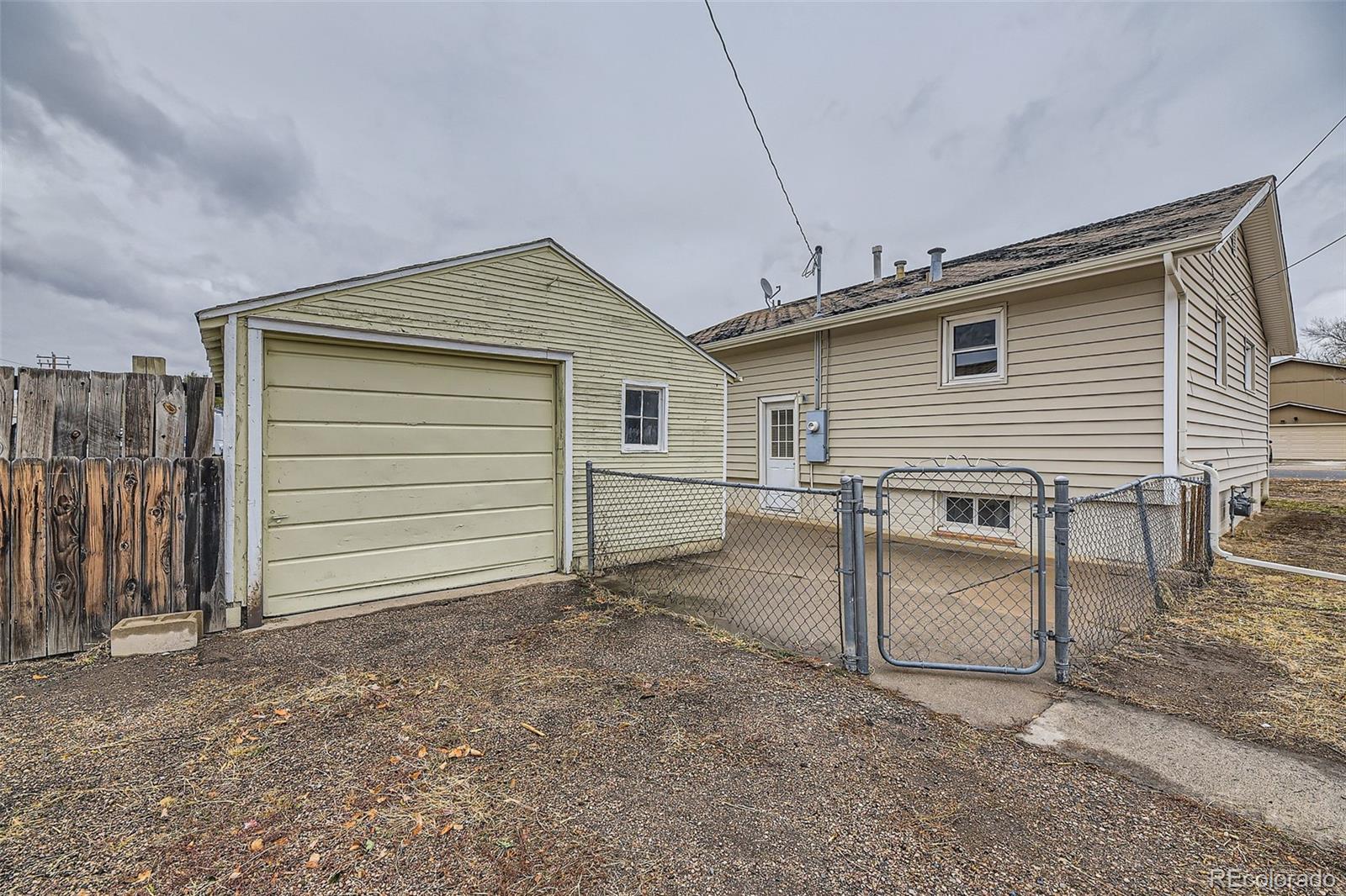 MLS Image #18 for 3897 s inca street,englewood, Colorado