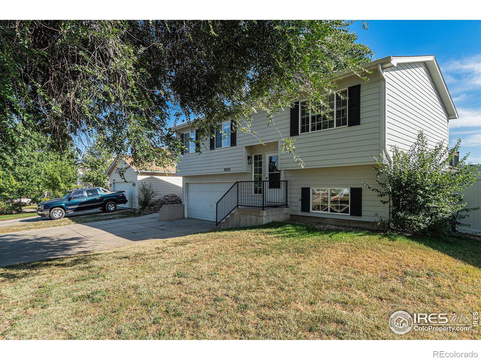 MLS Image #2 for 2932  park view drive,evans, Colorado