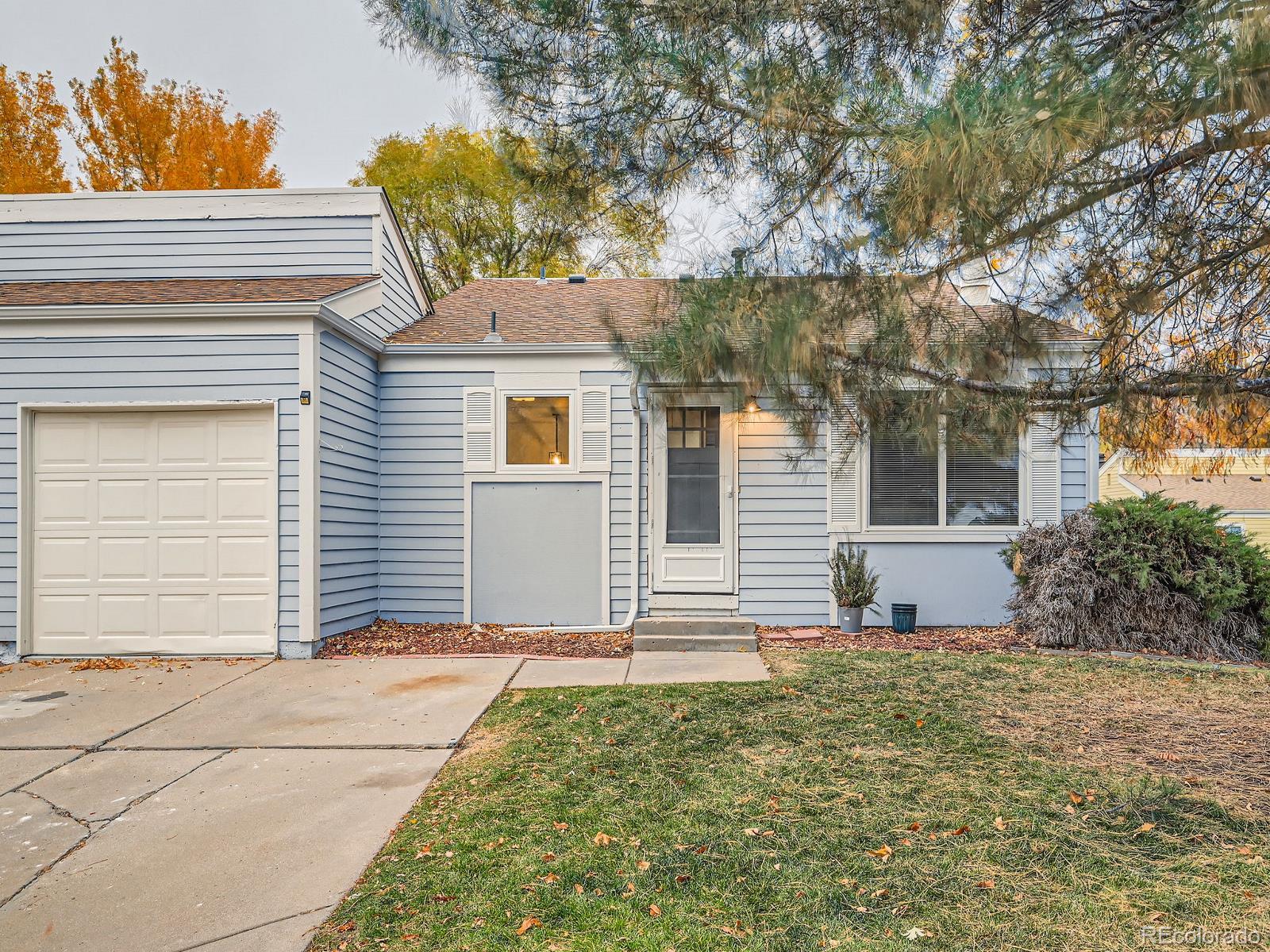 MLS Image #0 for 16179 e rice place b,aurora, Colorado