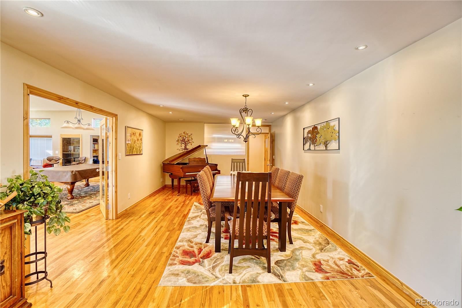 MLS Image #14 for 2549 s ivanhoe place,denver, Colorado