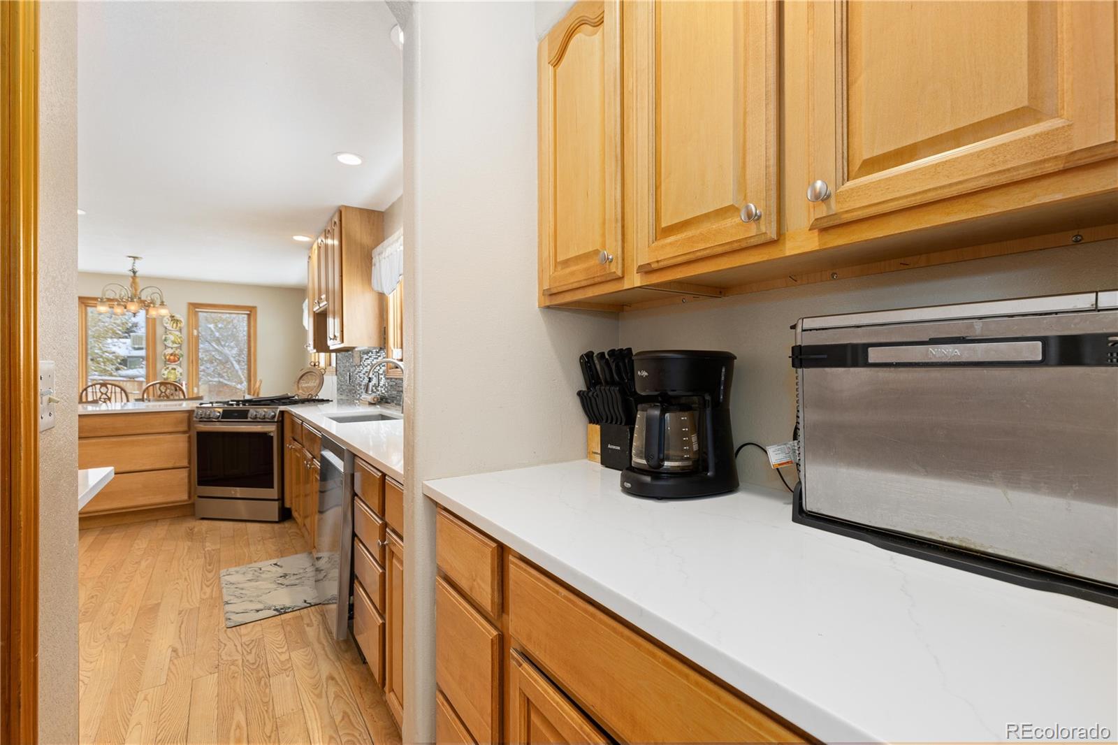 MLS Image #16 for 7208  secrest court,arvada, Colorado