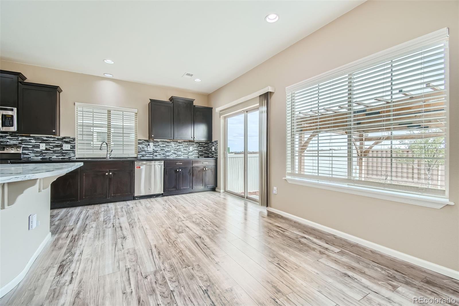 MLS Image #10 for 4608  walden way,denver, Colorado