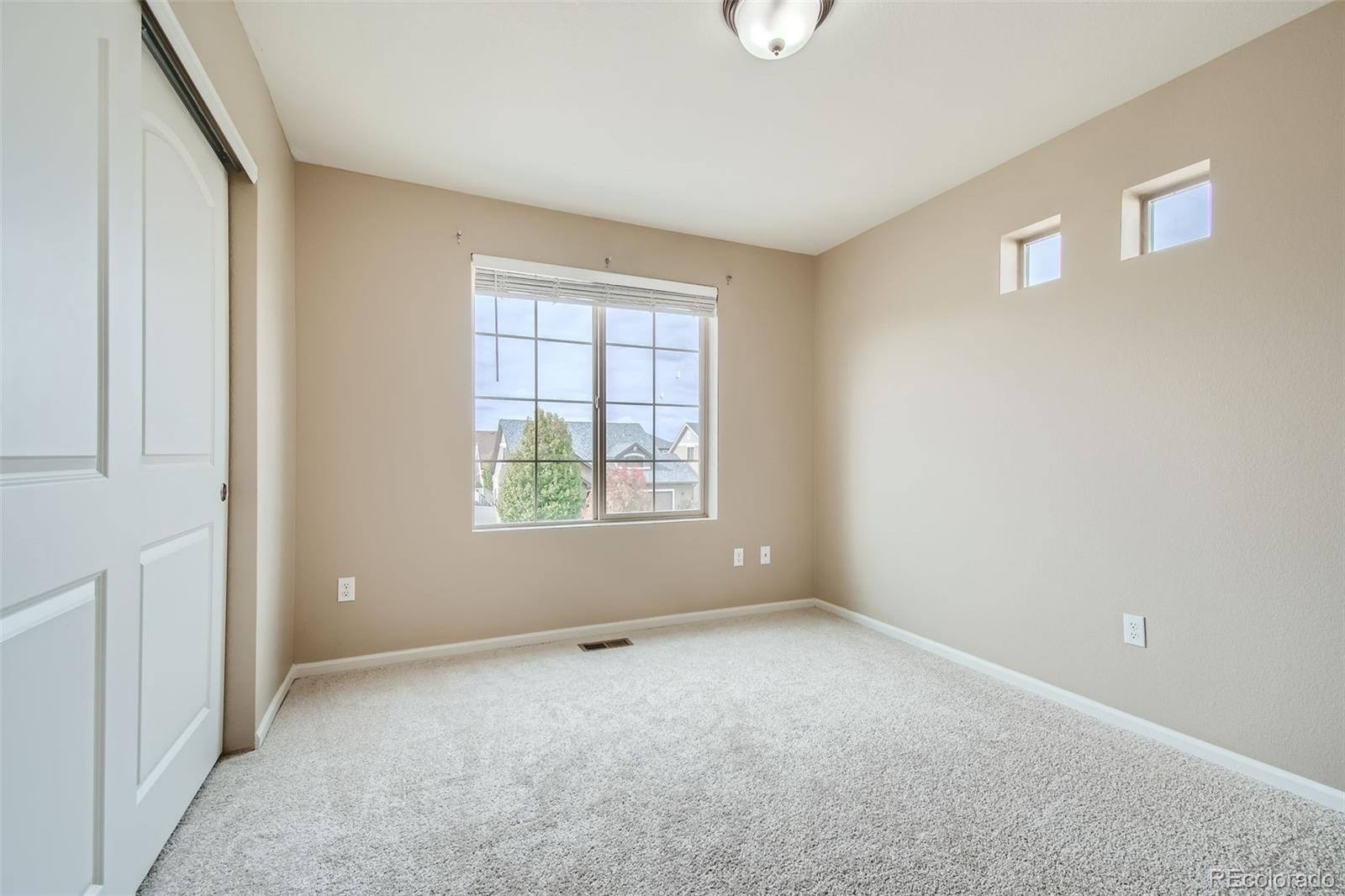 MLS Image #18 for 4608  walden way,denver, Colorado