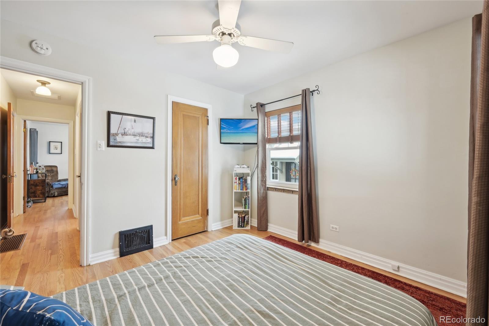 MLS Image #15 for 1120  holly street,denver, Colorado