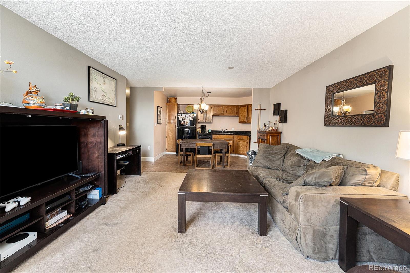 MLS Image #3 for 1625  larimer street 802,denver, Colorado