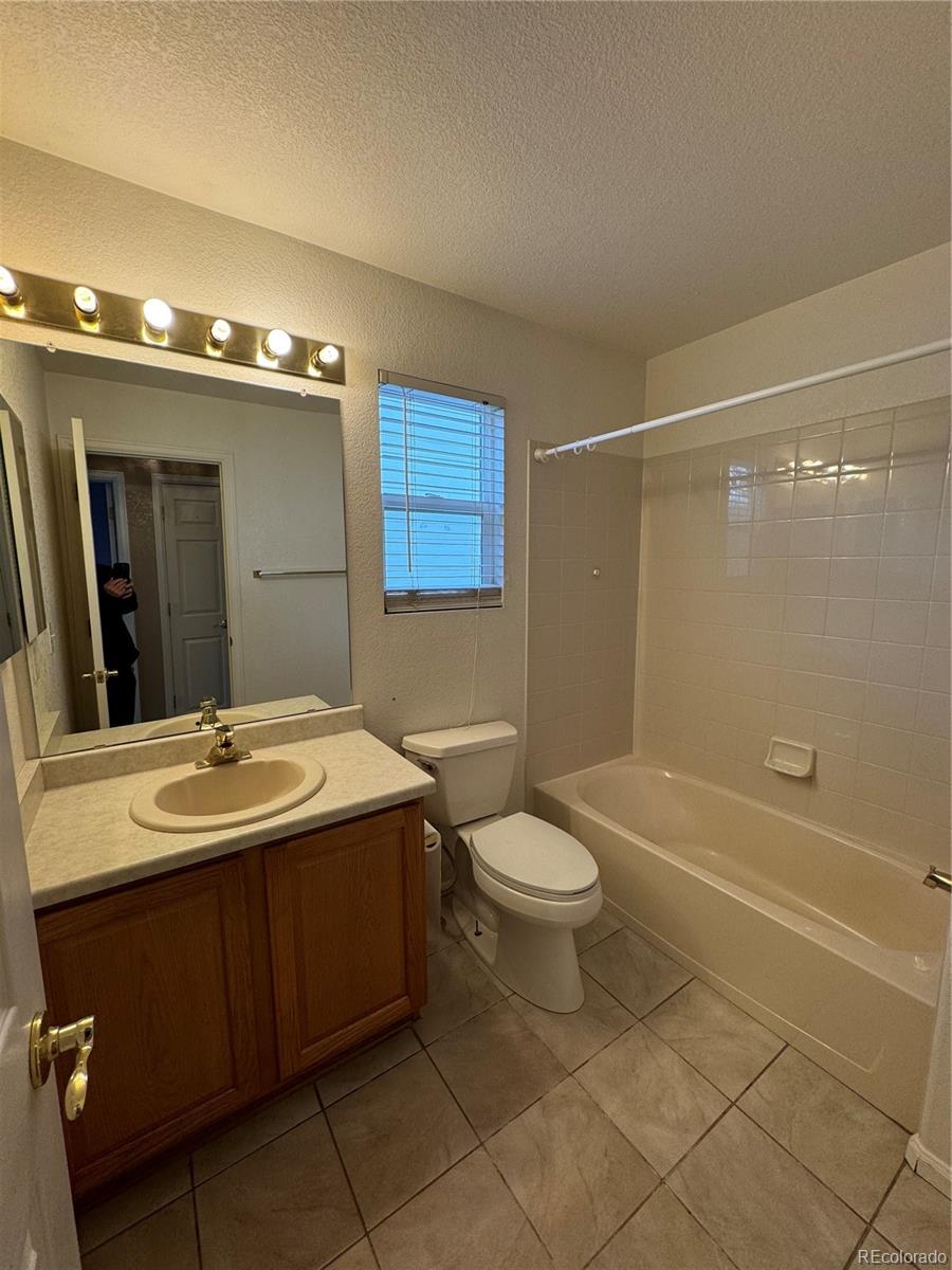 MLS Image #12 for 20412 e chenango place,aurora, Colorado