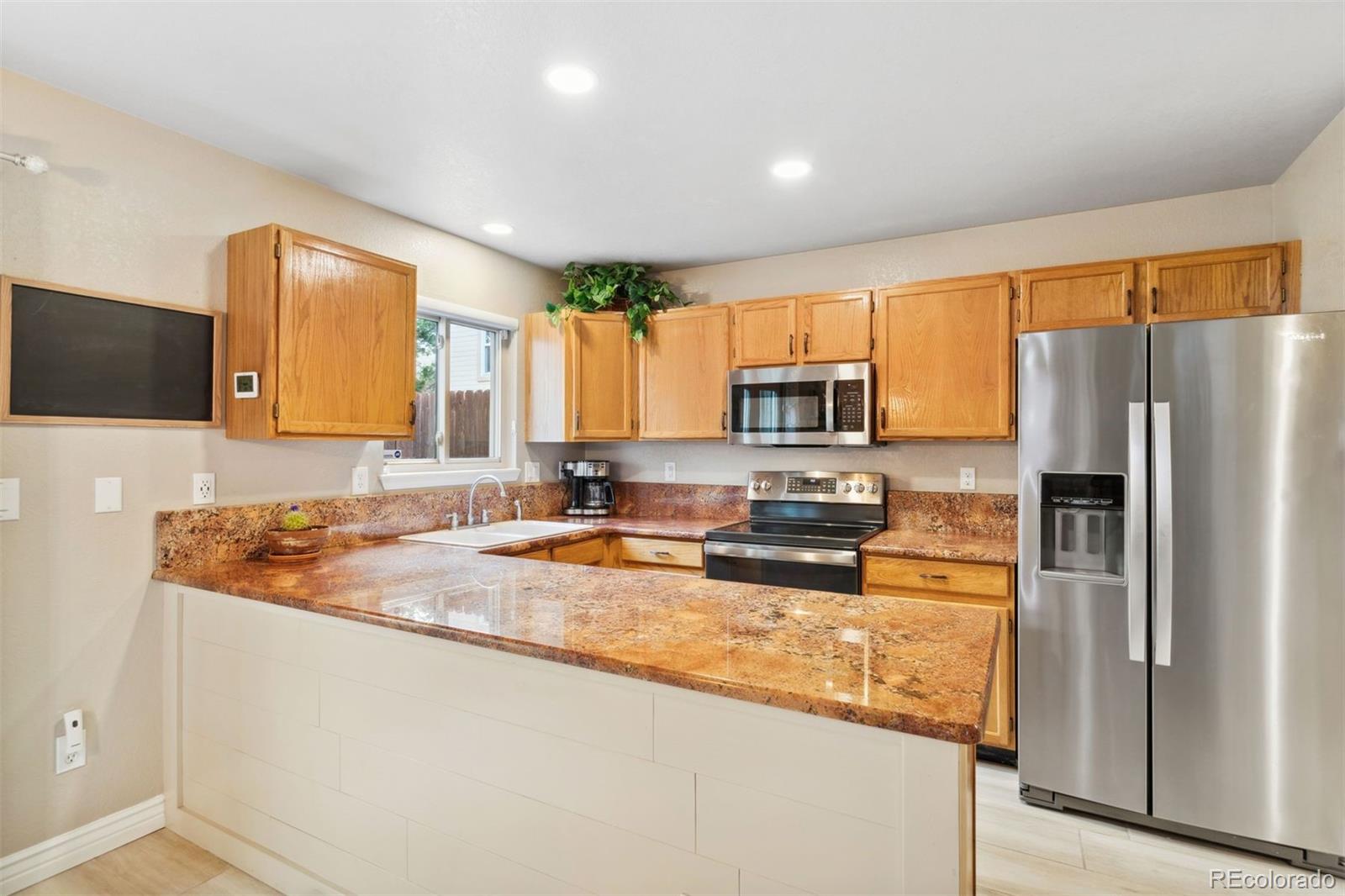 MLS Image #5 for 1521  shane circle,colorado springs, Colorado