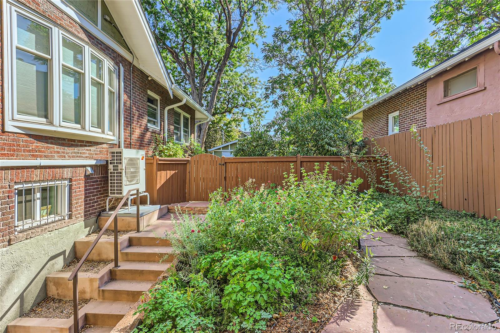 MLS Image #4 for 1048  garfield street,denver, Colorado