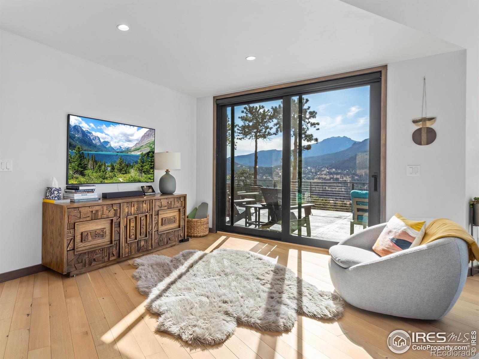 MLS Image #13 for 421  upper larkspur road,estes park, Colorado