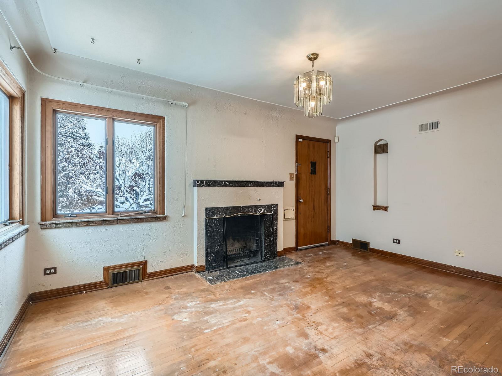 MLS Image #2 for 2800 n albion street,denver, Colorado