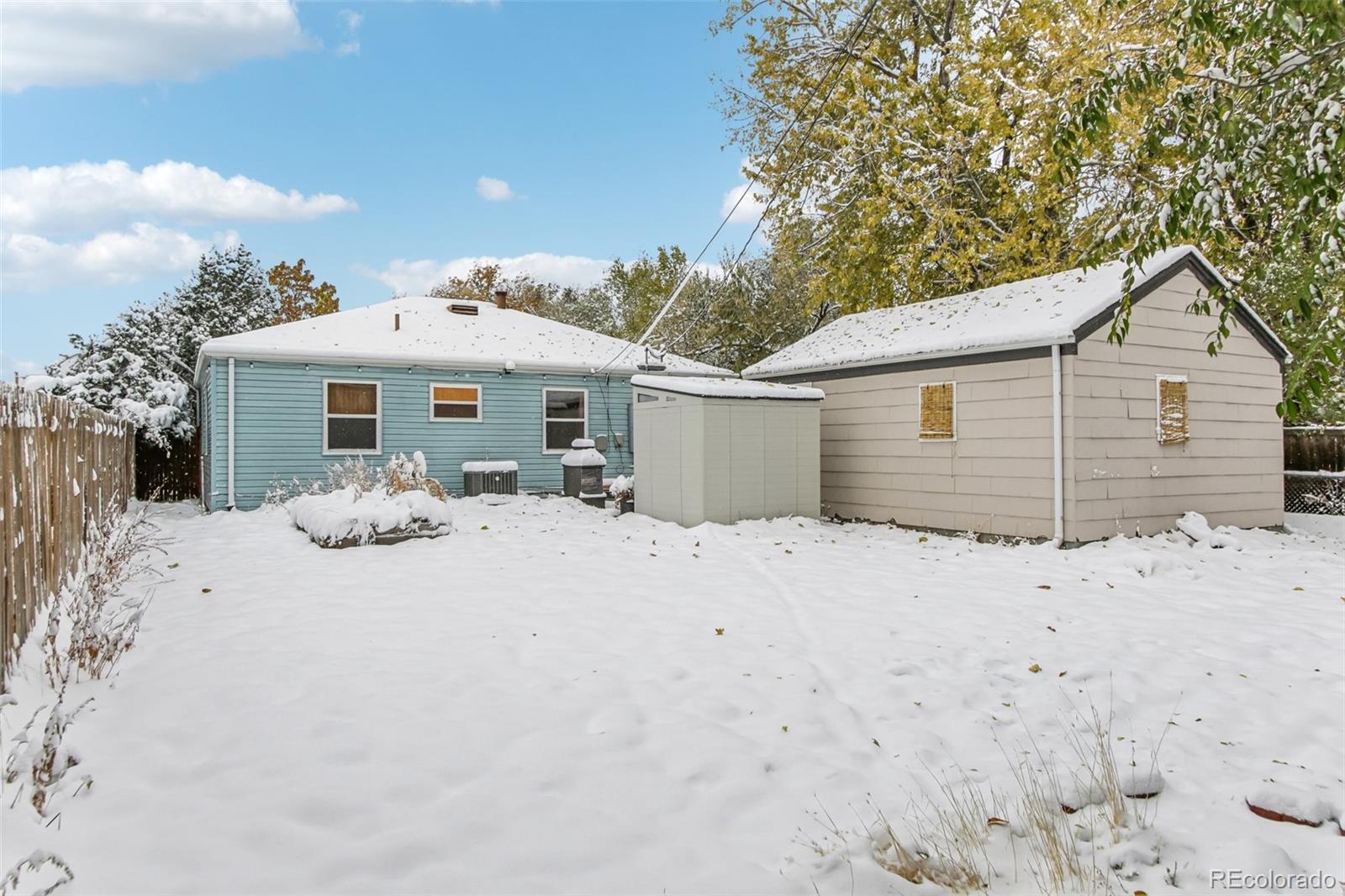 MLS Image #23 for 1108  roslyn street,denver, Colorado