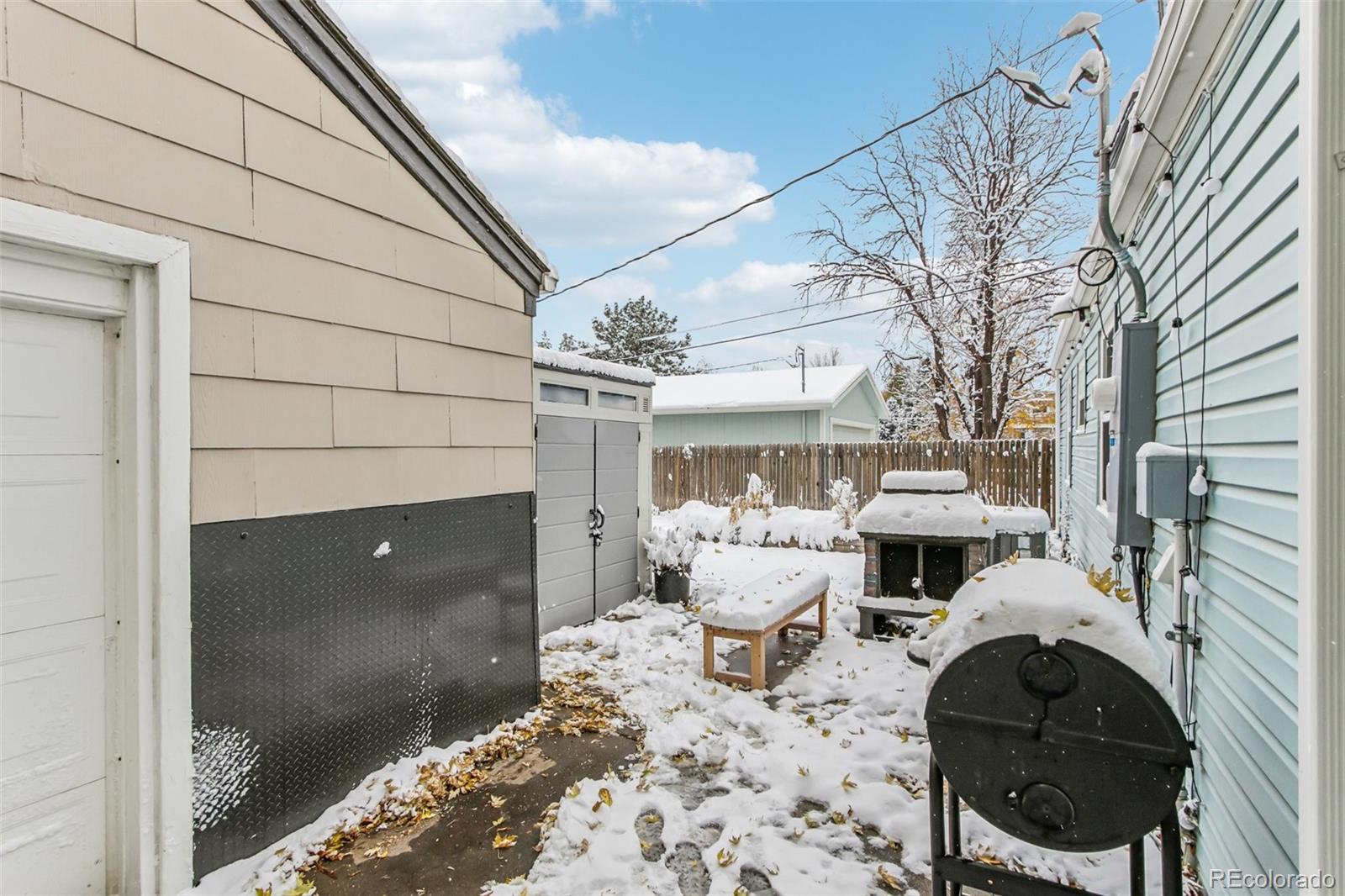 MLS Image #26 for 1108  roslyn street,denver, Colorado