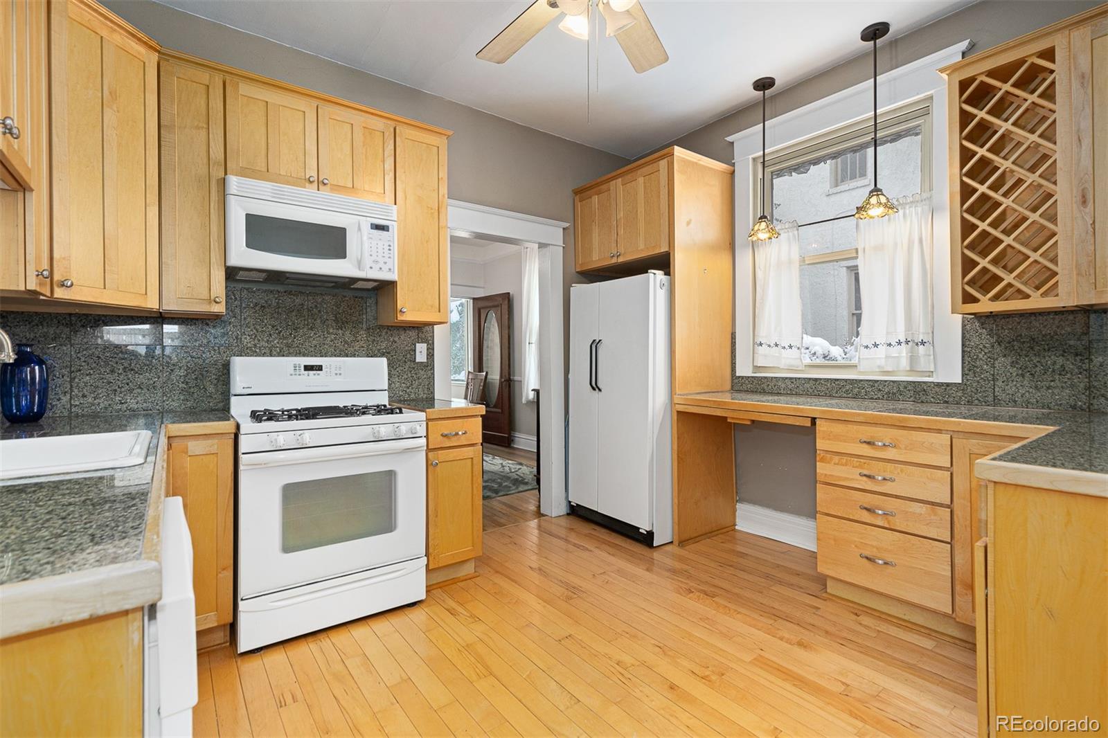 MLS Image #11 for 2617  albion street,denver, Colorado