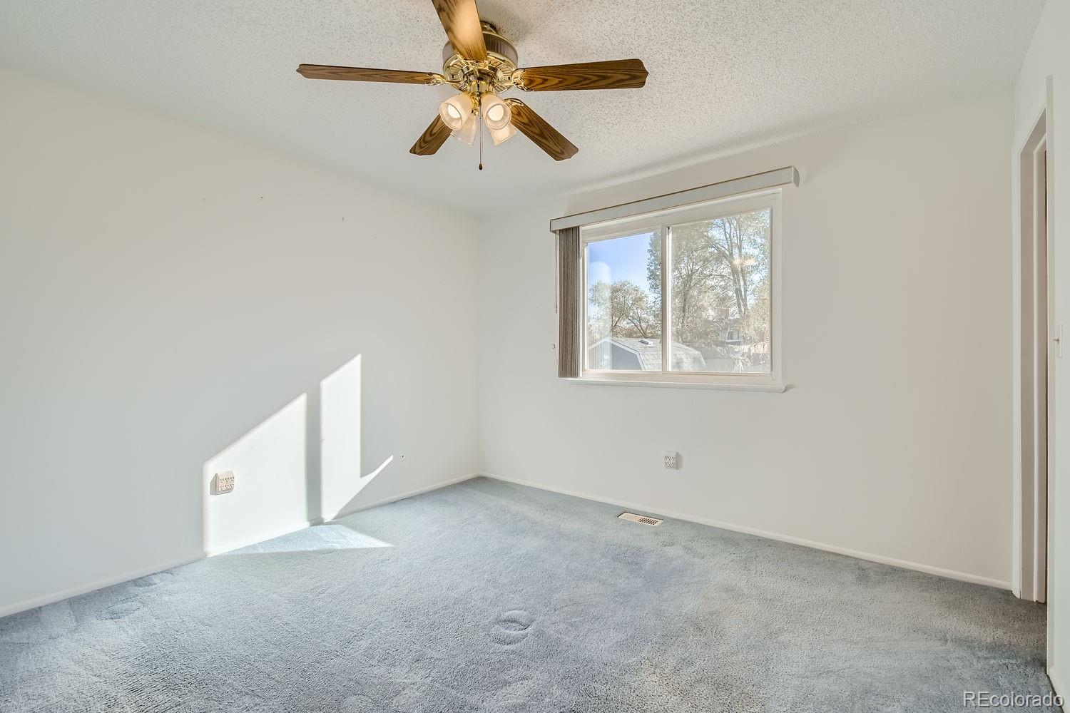 MLS Image #12 for 16186 e bates drive,aurora, Colorado