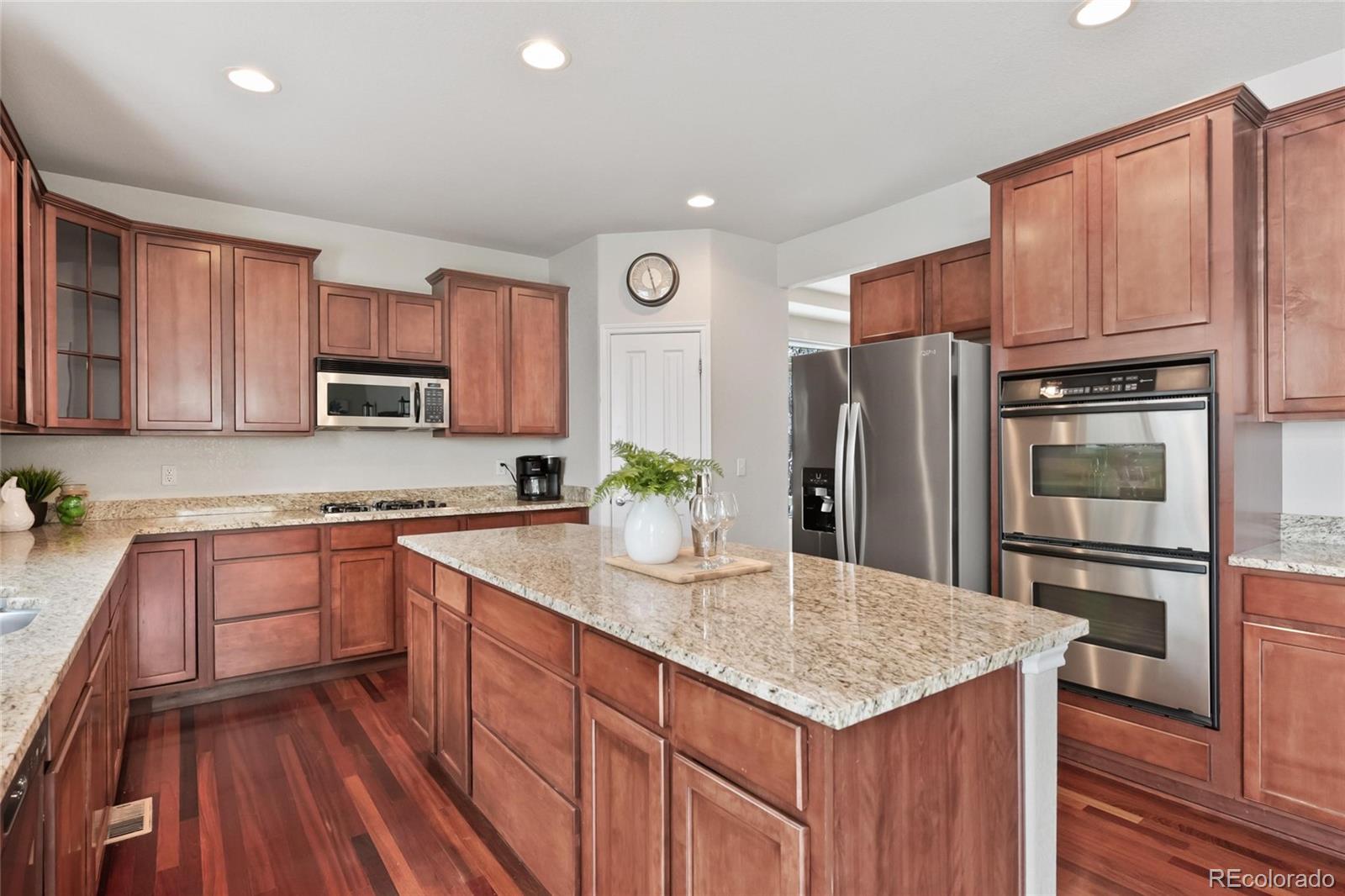 MLS Image #11 for 13975  shannon drive,broomfield, Colorado