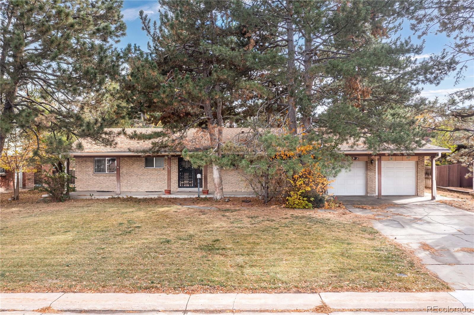 MLS Image #0 for 460  oswego court,aurora, Colorado