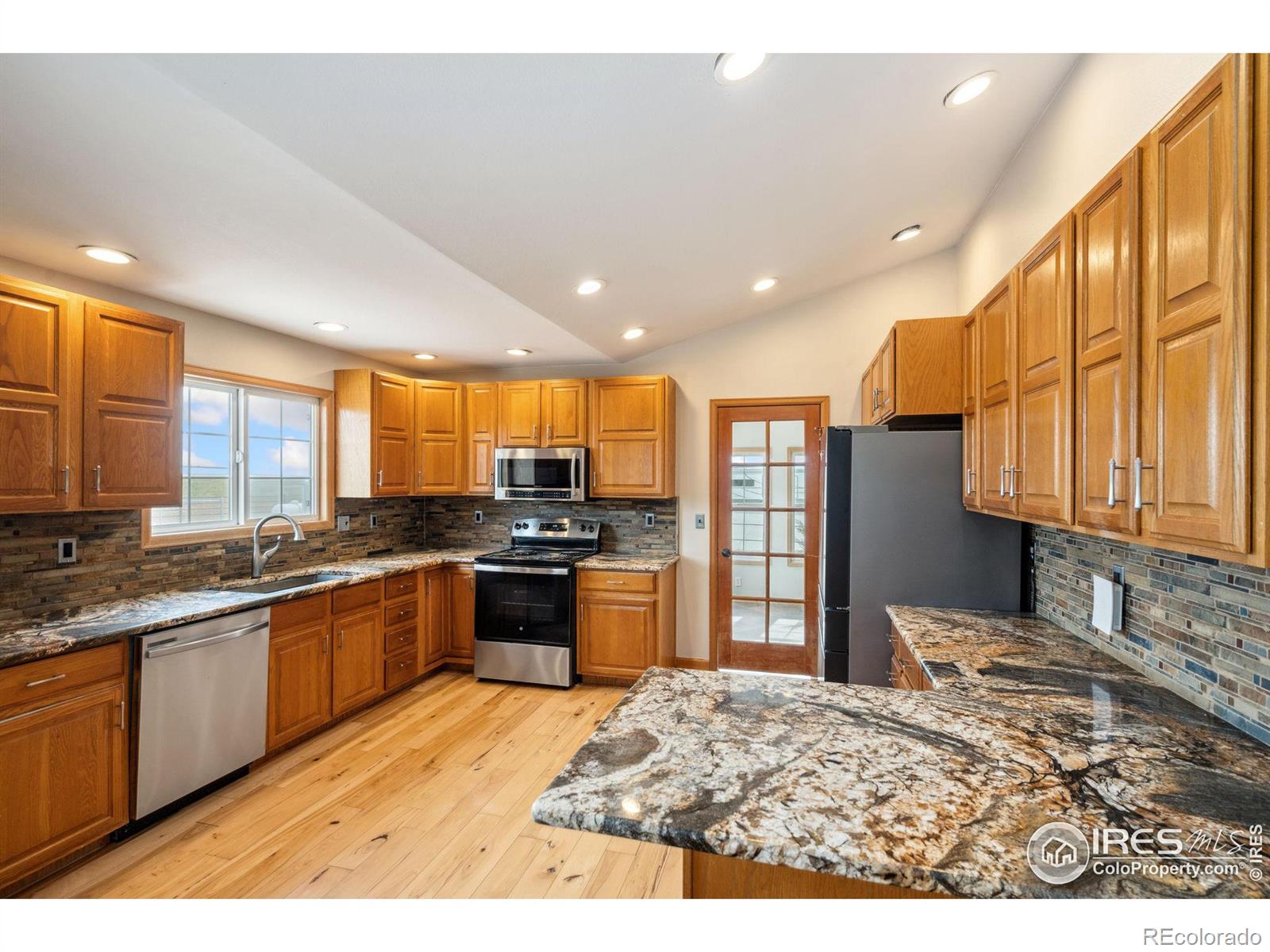 MLS Image #12 for 29720  county road 78 ,eaton, Colorado