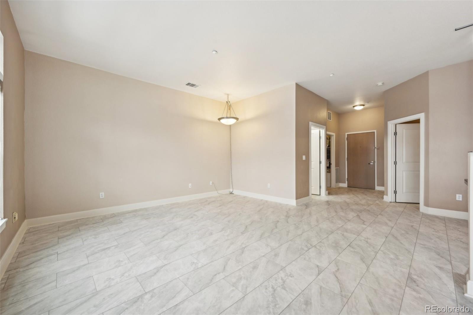 MLS Image #14 for 5677 s park place,englewood, Colorado