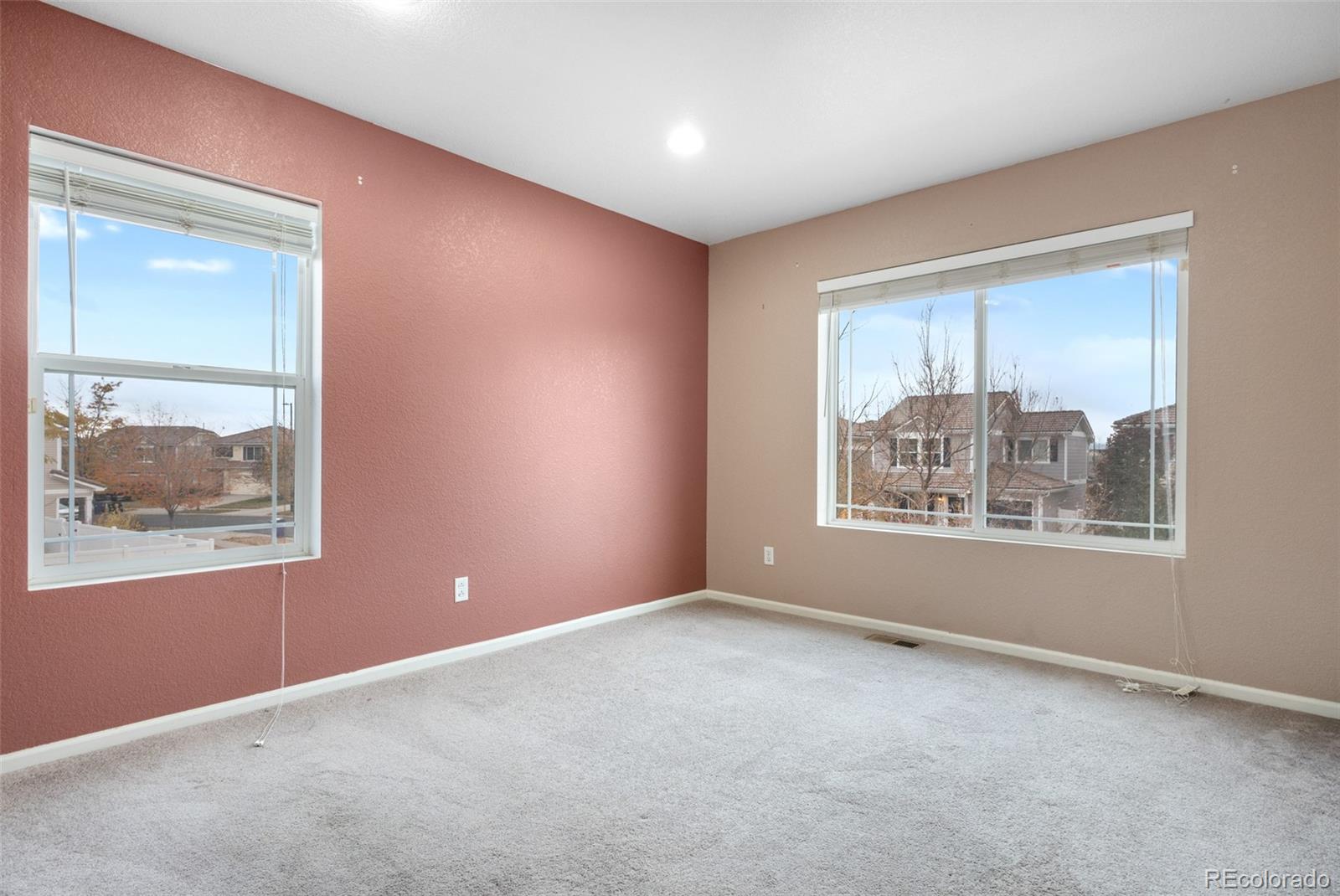 MLS Image #37 for 5552  flanders way,denver, Colorado