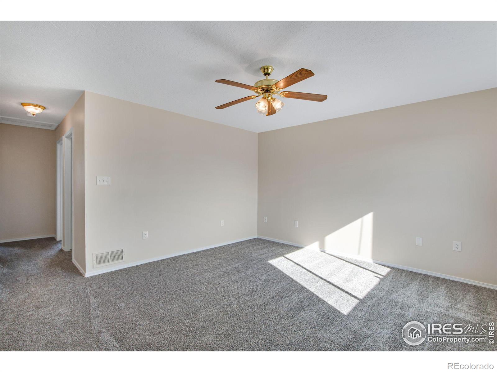 MLS Image #19 for 1611  42nd street,evans, Colorado